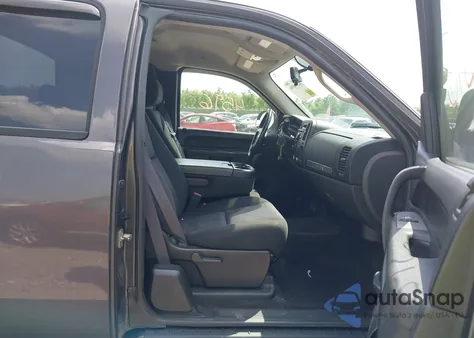 2011 Chevrolet Silverado 1500 Lt z USA, uszkodzony, nr VIN 1GCRKSE3XBZ165150